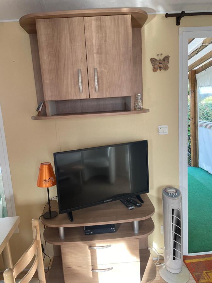 Mobil Home Parfait Etat Sur Camping Arvert Exterior foto